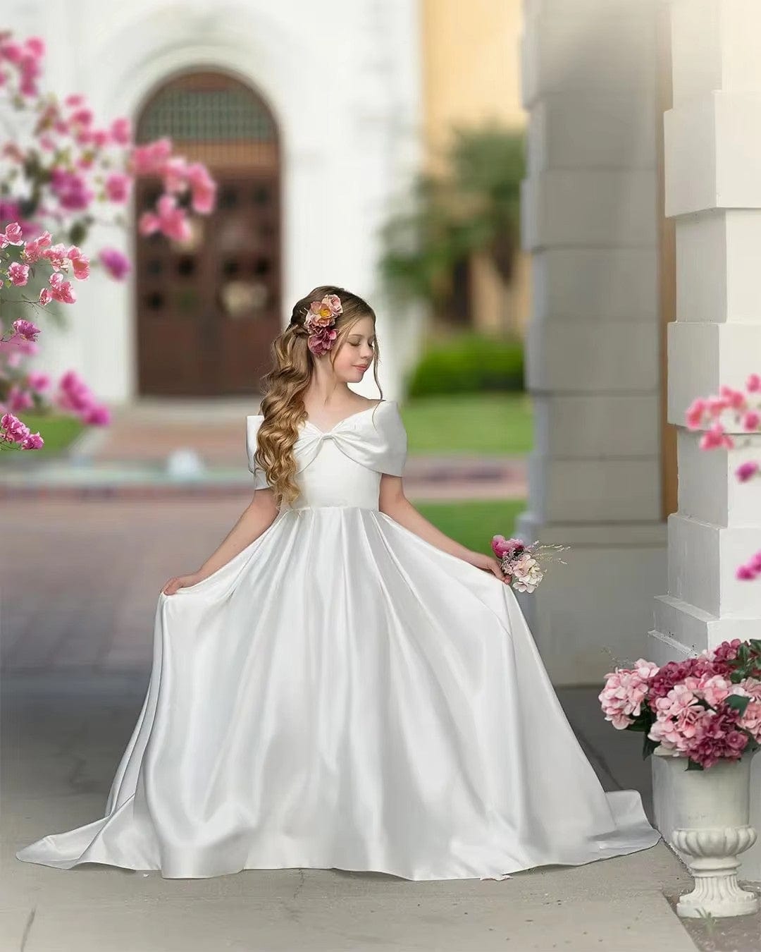 6m / White Sunnypetal White Satin Floor-Length Bow Kids Flower Girl Dress Ball Gowns