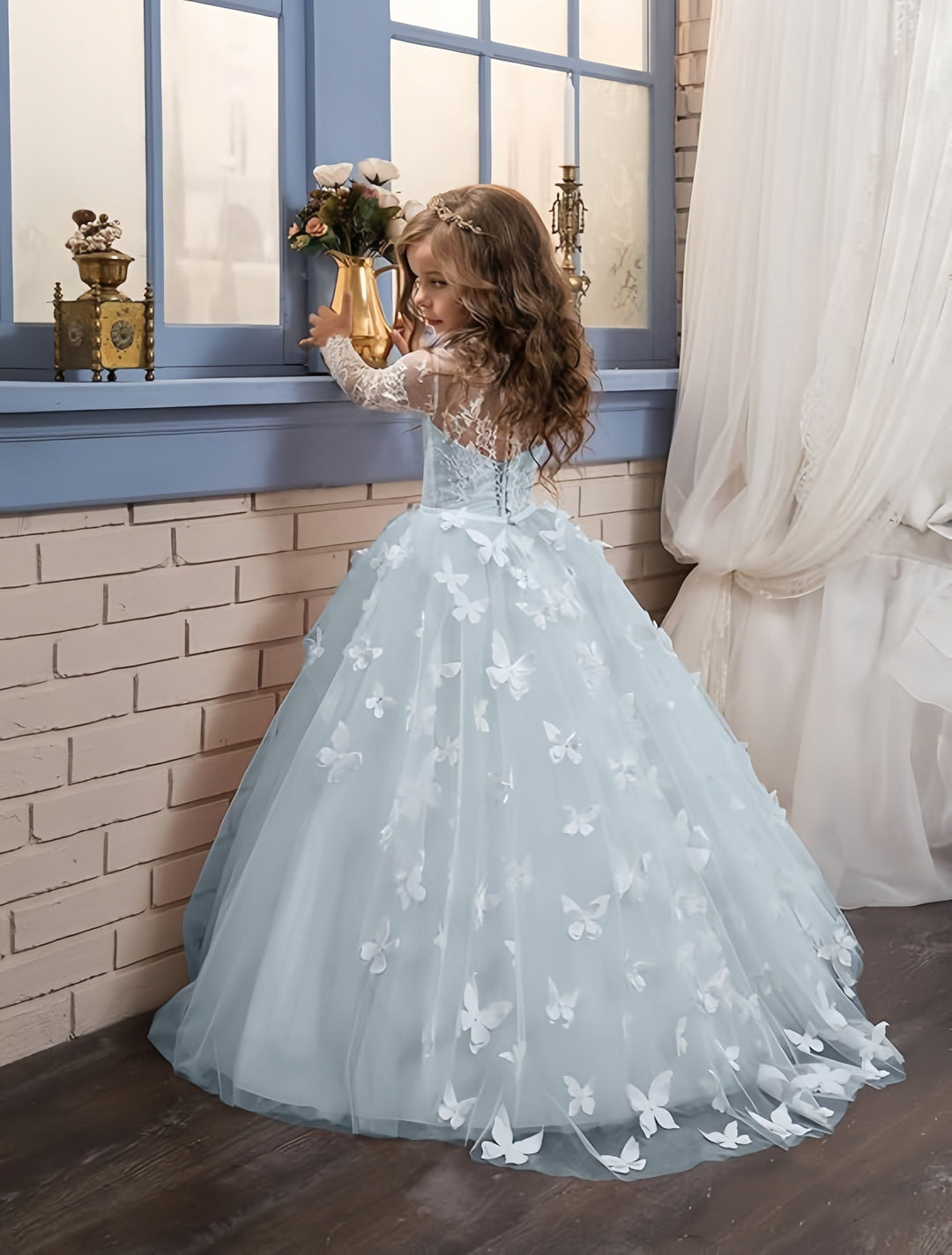 9m / Light Blue Sunnypetal Flower Girl Dress Lace Long Sleeves Floor-Length Ball Gown