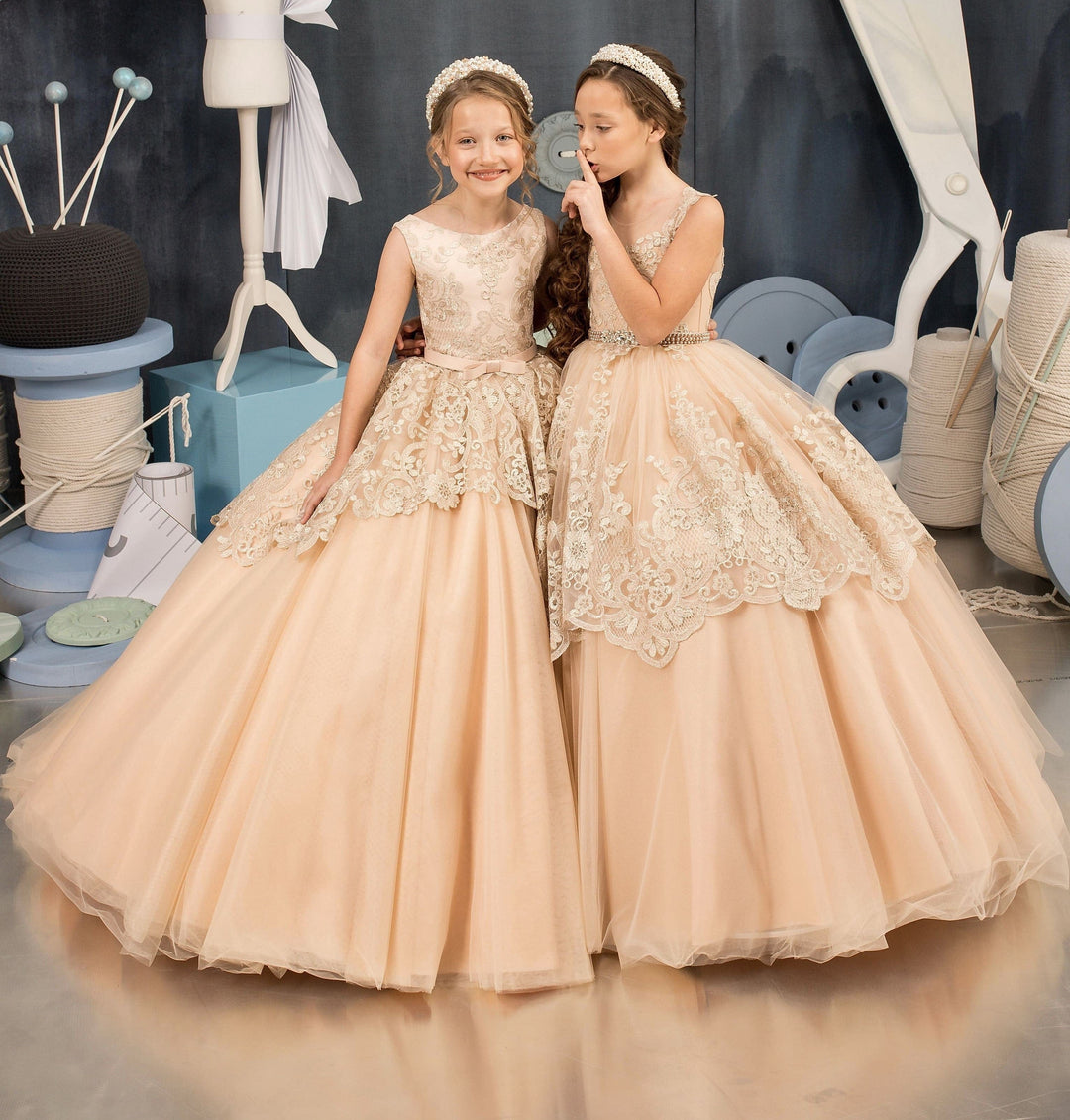 Sunnypetal Ball Gown Champagne Tulle Lace Bodicec Flower Girl Dresses With Bow