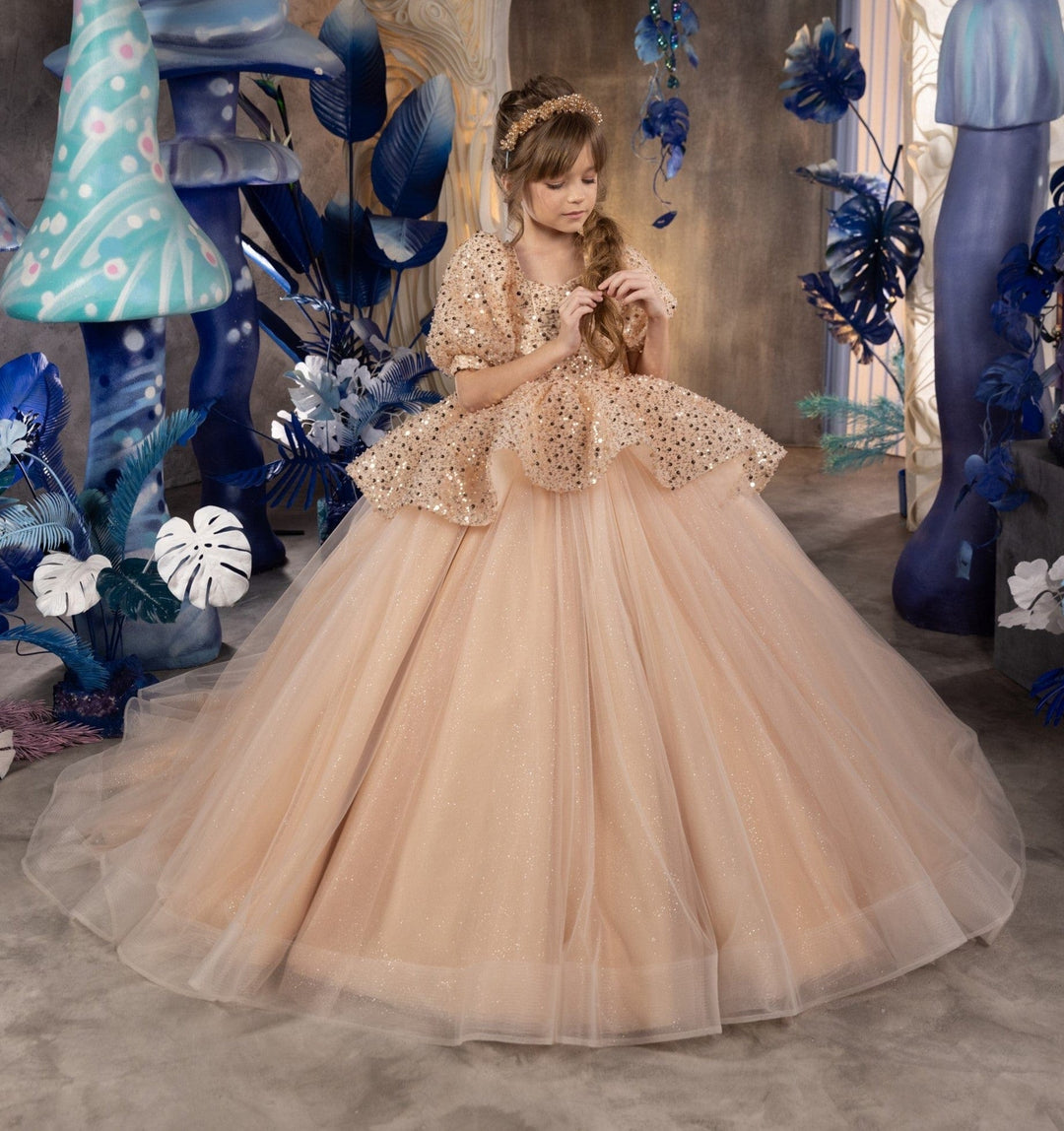 Sunnypetal Ball-Gown Tulle Sequins Bow Flower Girl Tiered Dresses With Beading