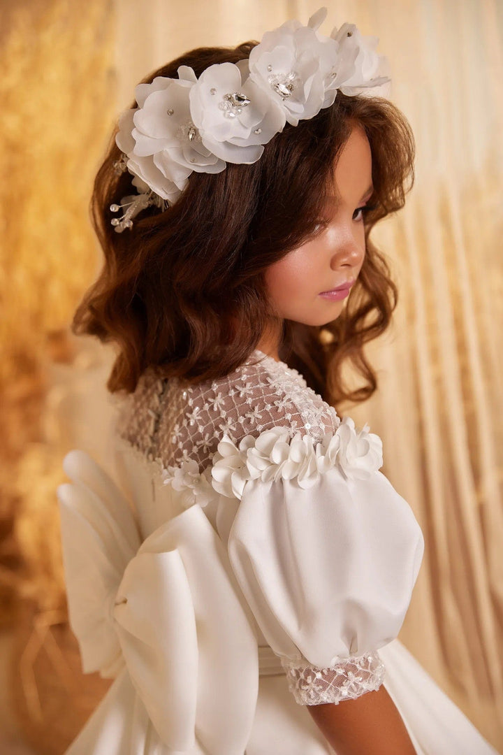 Sunnypetal Ivory Elegant Satin Flower Girl Gown Dresses Puff Sleeves with Train Communion Dress