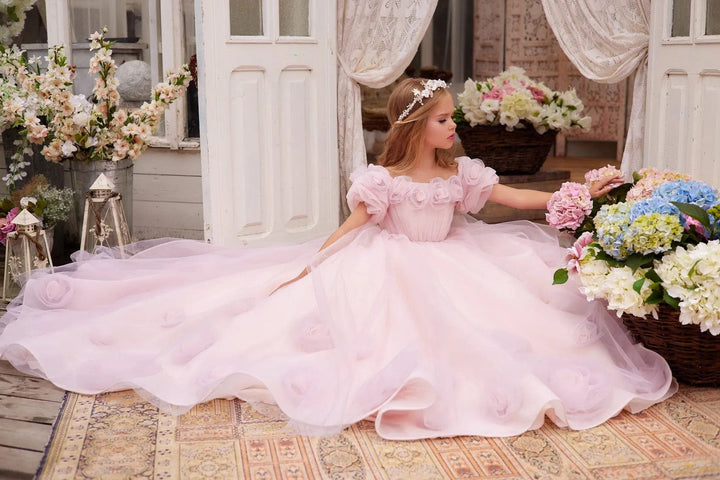 Sunnypetal Long Princess Flower Girl Dresses Delicate 3D Floral Pink Lace Tulle Dress