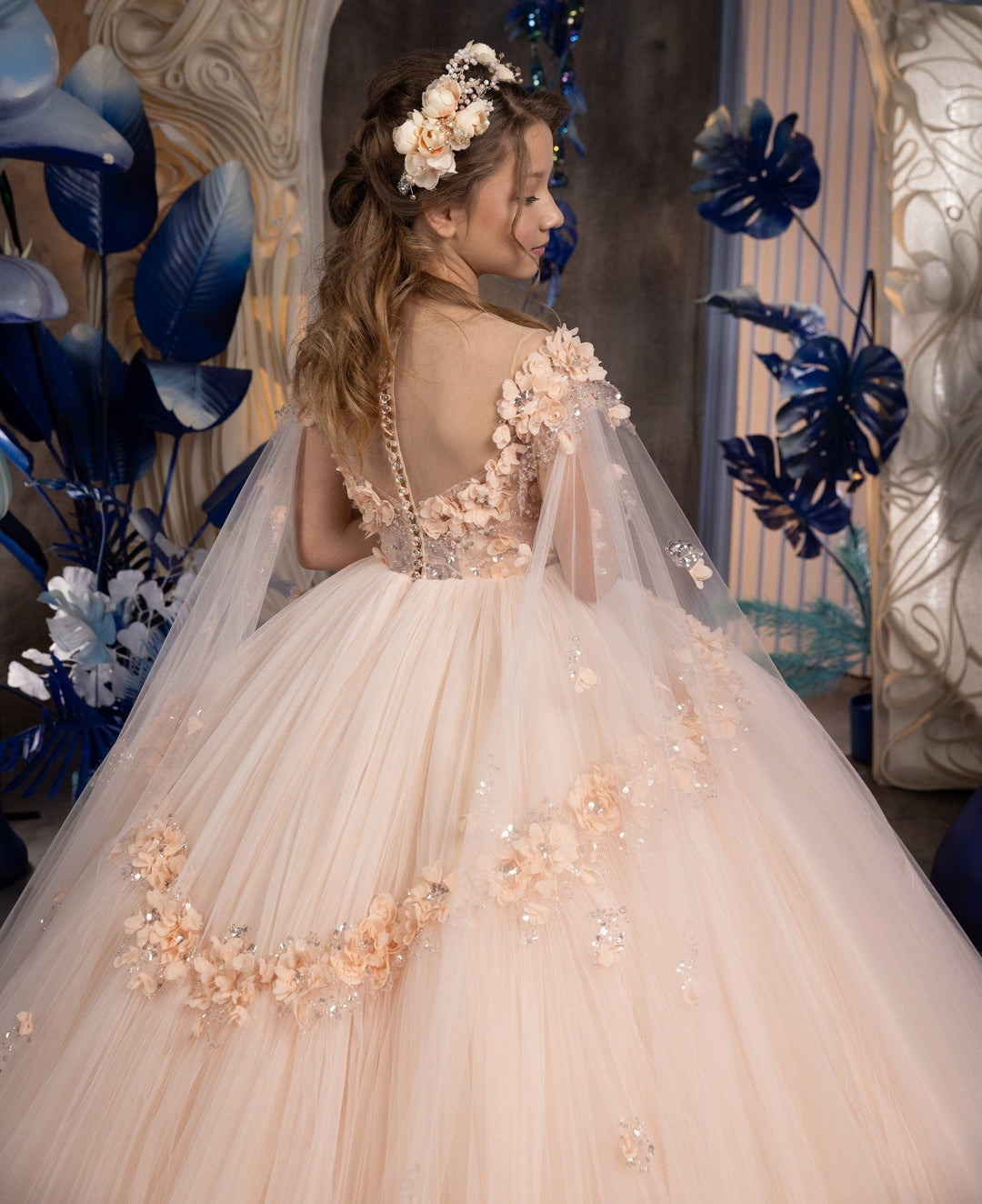 Sunnypetal Long Princess Tulle Sequins Flower Girl Dress With 3D Floral