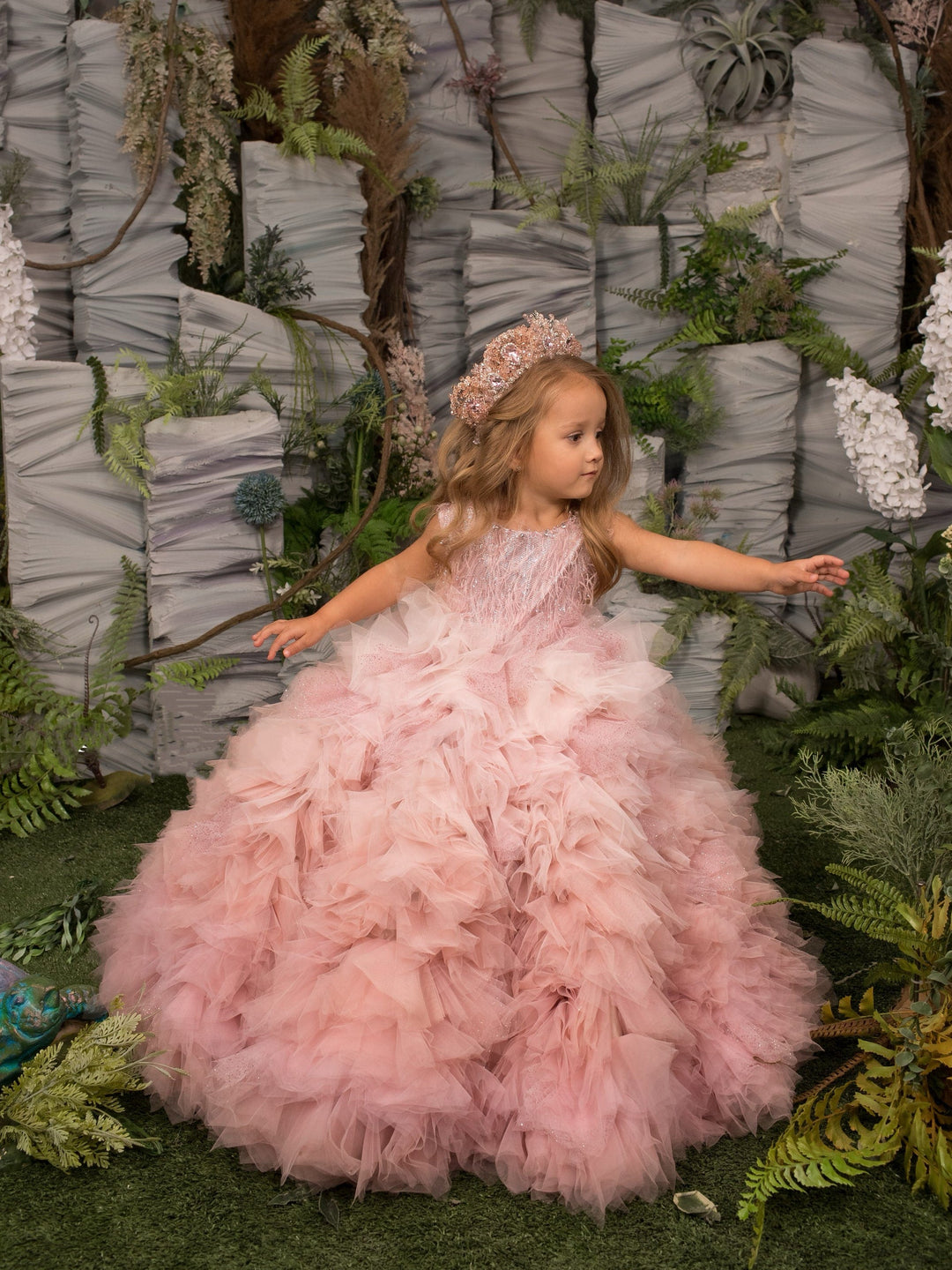 Sunnypetal Pink Puffy Tulle Kids Flower Girl Dresses Crystal Feather Shiny Bodice Birthday Ball-Gown