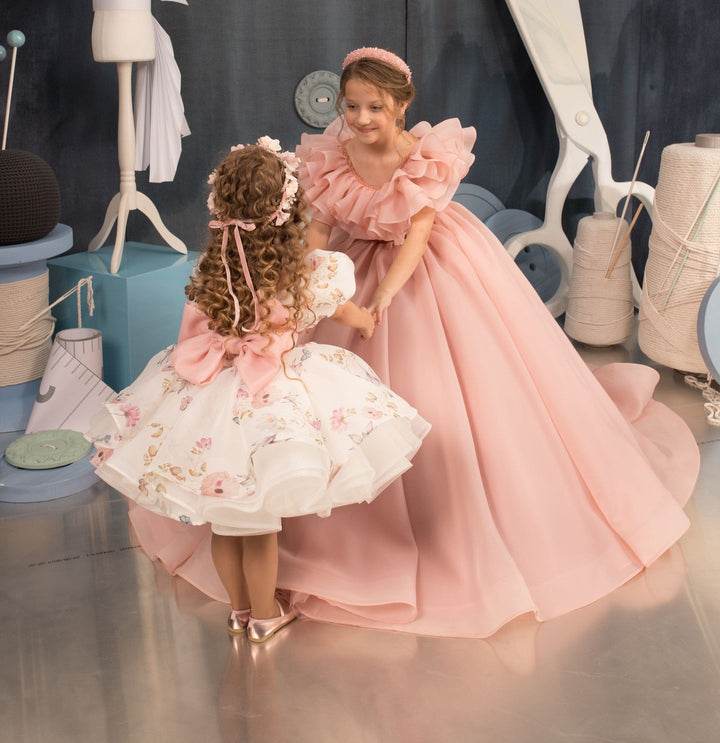 Sunnypetal Pink Tulle Ruffles Ball Gown Flower Girl Dress With Beading