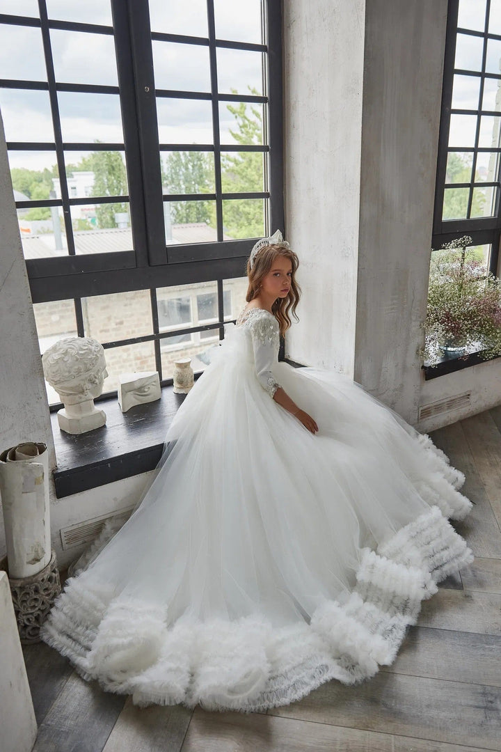 Sunnypetal Puffy White Sequins Lace Flower Girl Dress Tulle Princess Dress with Ruffled Hem