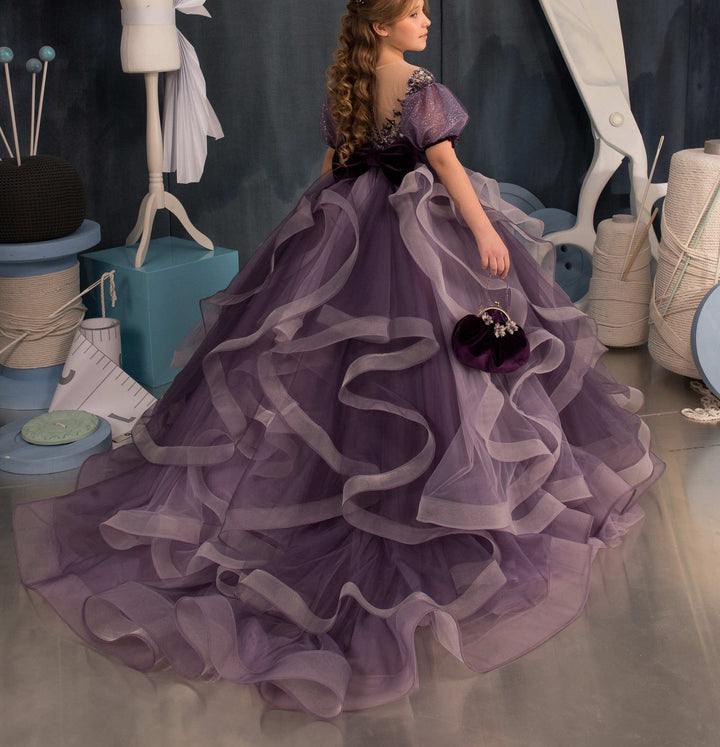 Sunnypetal Purple Tulle Lace Appliques Floor-Length Flower Girl Ruffles Dress