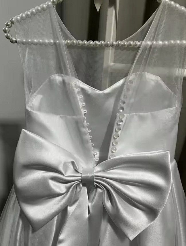 Sunnypetal Simple White Child Flower Girl Dresses Tulle Satin Bow First Communion Gown