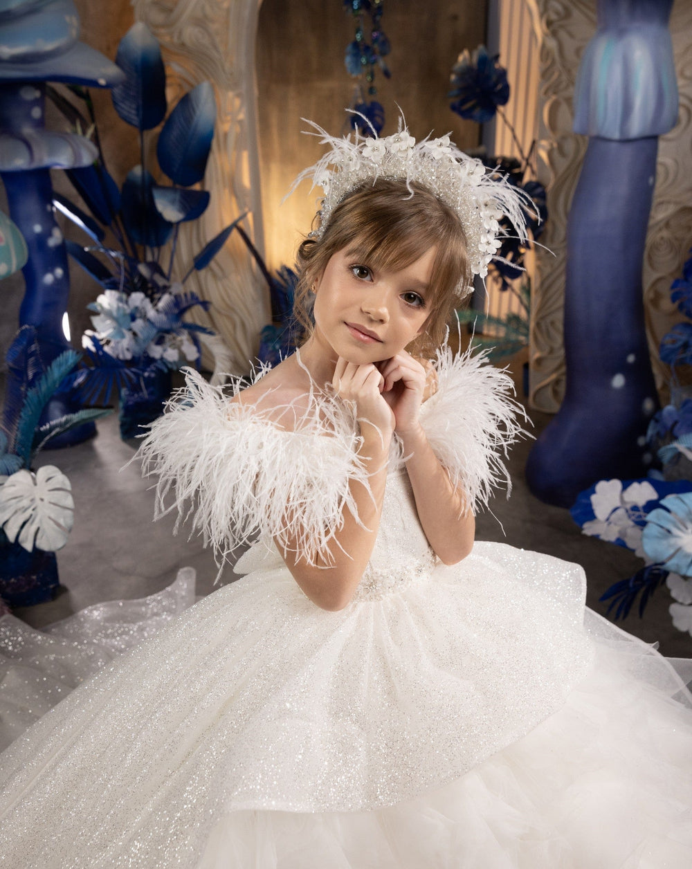 Sunnypetal White Luxury Flower Girl Dress Feather Off Shoulder Tiered Beaded Shiny Tulle Dress