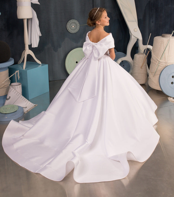 Sunnypetal White Off Shoulder Satin Ball Gown Bow Princess Flower Girl Dress