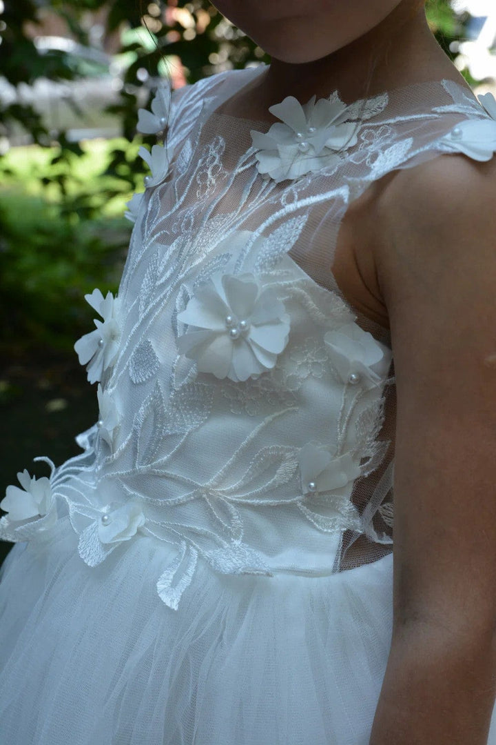 Sunnypetal White Tulle Flower Girl Dresses Lace Appliques Wedding Dress with 3D Floral / Bow